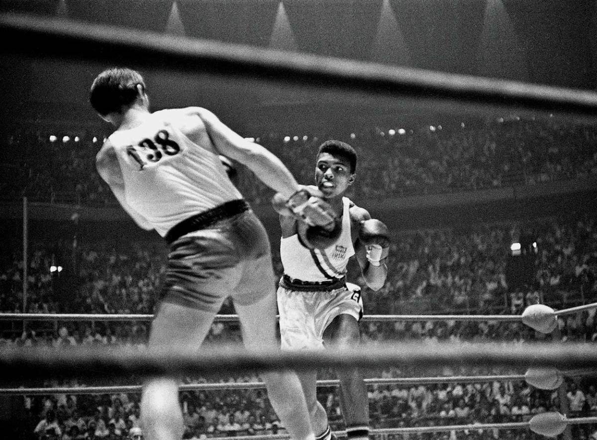 1960-0825-Cassius-Clay-Muhammad-Ali-Zbigniew-Pietrzykowski-017054699.jpg